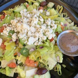 Greek salad: 4 stars, very yummy