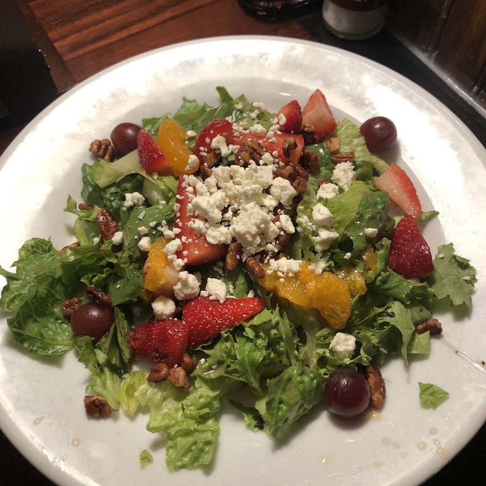 LongHorn Steakhouse - Strawberry & Pecan Salad - Steakhouses Near Me - Plano, Texas LongHorn Steakhouse - Strawberry & Pecan Salad - Steakhouses Near Me - Plano, Texas