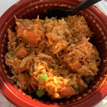 Naan Stop - Tikka masala bowl with vegetable rice - Indian Near Me - Isla Vista, California Naan Stop - Tikka masala bowl with vegetable rice - Indian Near Me - Isla Vista, California