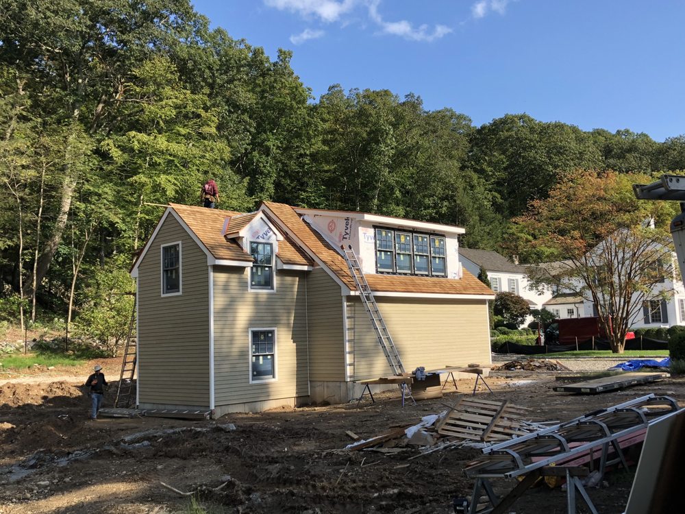 Slide of Hawkeye Home Improvements