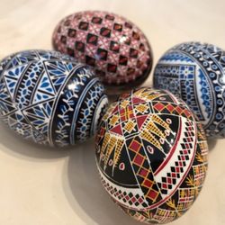 Pravalia - Handbemalte Eier aus Rumänien.