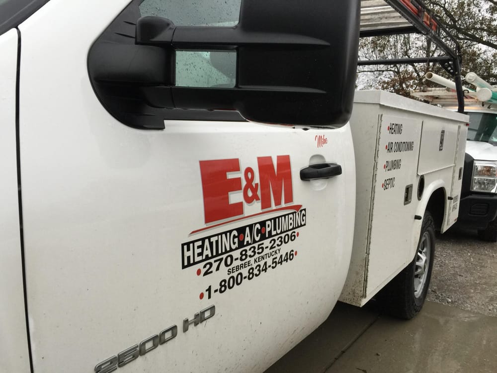 Slide of E&M Heating, Plumbing & Air Conditioning