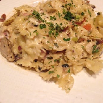 Addison's - Chicken Asiago Pasta - New American Near Me - Columbia, Missouri