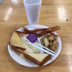 Poor Mans Restaurant - Breakfast plate