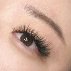 Lavish Lashes Club