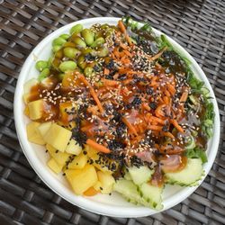 Corner 11 Bowl & Wrap