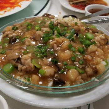 Ginger & Garlic - Fook kin rice, egg fried rice over brown gravy - Dim Sum Near Me - Honolulu, Hawaii Ginger & Garlic - Fook kin rice, egg fried rice over brown gravy - Dim Sum Near Me - Honolulu, Hawaii