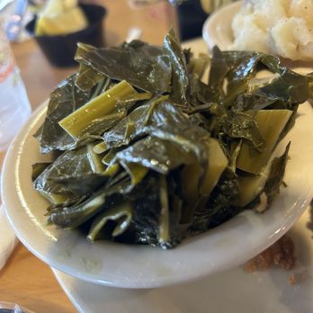 Lo-Lo's Chicken & Waffles - Greens - Southern Near Me - Phoenix, Arizona