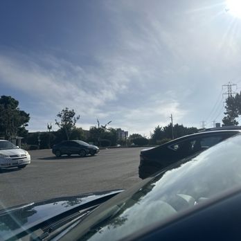 Redondo Beach Dog Park - Lots of close by parking! - Dog Parks Near Me - Redondo Beach, California Redondo Beach Dog Park - Lots of close by parking! - Dog Parks Near Me - Redondo Beach, California