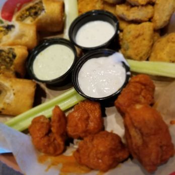 Chili's - Southwestern Eggrolls, Fried Pickles, and Boneless Buffalo Wings - Tex-Mex Near Me - Beaumont, California