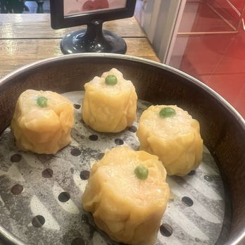 Tipsy Shanghai - Steamed Shrimp Sui Mai(4Pcs) (4Pcs) - Chinese Near Me - New York, New York Tipsy Shanghai - Steamed Shrimp Sui Mai(4Pcs) (4Pcs) - Chinese Near Me - New York, New York