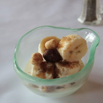 La Maison Cafe - Fresh Bananas with Cream & Toasted Hazelnuts (c) - Breakfast & Brunch Near Me - Newport, Oregon La Maison Cafe - Fresh Bananas with Cream & Toasted Hazelnuts (c) - Breakfast & Brunch Near Me - Newport, Oregon