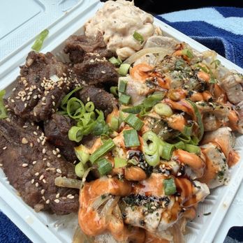 Da Bald Guy - Kalbi Beef w/ Pan fried poke - Food Trucks Near Me - Kahuku, Hawaii Da Bald Guy - Kalbi Beef w/ Pan fried poke - Food Trucks Near Me - Kahuku, Hawaii