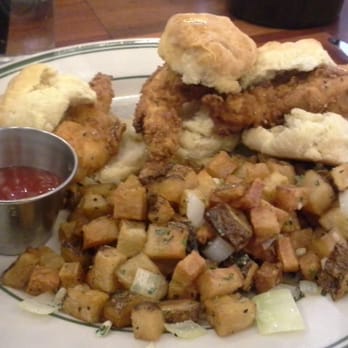 Ted's Bulletin Reston - Chicken N Biscuits - Breakfast & Brunch Near Me - Reston, Virginia