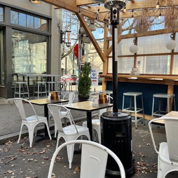 Mammoth - Cute and warm - Sandwiches Near Me - Seattle, Washington