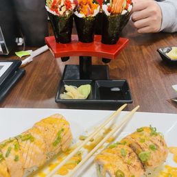 3 rolls appetizer