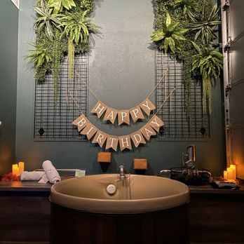 Oakwell Beer Spa - Jetted tub - Day Spas Near Me - Denver, Colorado Oakwell Beer Spa - Jetted tub - Day Spas Near Me - Denver, Colorado
