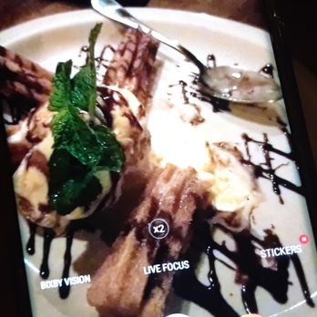 Cinco - Churros with vanilla ice cream was good. - Mexican Near Me - Los Angeles, California Cinco - Churros with vanilla ice cream was good. - Mexican Near Me - Los Angeles, California
