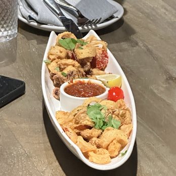 Bella - Calamari - Italian Near Me - Maryville, Tennessee Bella - Calamari - Italian Near Me - Maryville, Tennessee