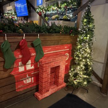 Il Tetto: A Rooftop Beer Garden - Pop up decor - Italian Near Me - Pittsburgh, Pennsylvania Il Tetto: A Rooftop Beer Garden - Pop up decor - Italian Near Me - Pittsburgh, Pennsylvania