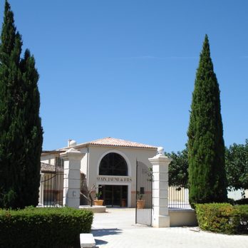 Vignobles Alain Jaume - Le Domaine Grand Veneur - Wineries Near Me - Orange, 84 Vignobles Alain Jaume - Le Domaine Grand Veneur - Wineries Near Me - Orange, 84