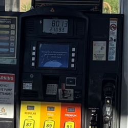 Morongo Gas - I was charged for 21 gallons and my car only holds 13 gallons