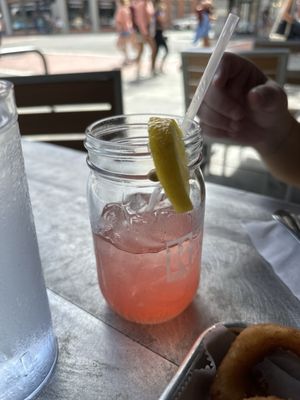 John King Grill & Dueling Piano Bar by null