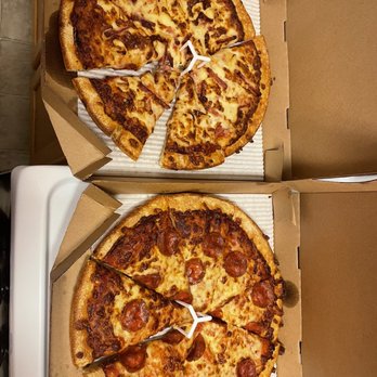 Pizza Hut - Burned pizza - Chicken Wings Near Me - Villa Rica, Georgia Pizza Hut - Burned pizza - Chicken Wings Near Me - Villa Rica, Georgia