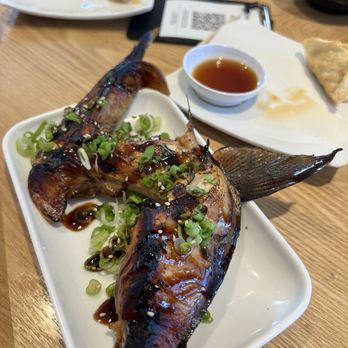X-Fish Izakaya - Grilled Yellowtail Collar - Sushi Bars Near Me - Brea, California