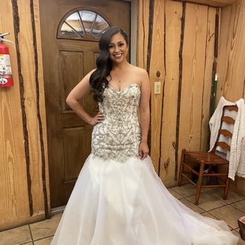 Reserved Salon - Bride hair and make up - Hair Salons Near Me - League City, Texas Reserved Salon - Bride hair and make up - Hair Salons Near Me - League City, Texas