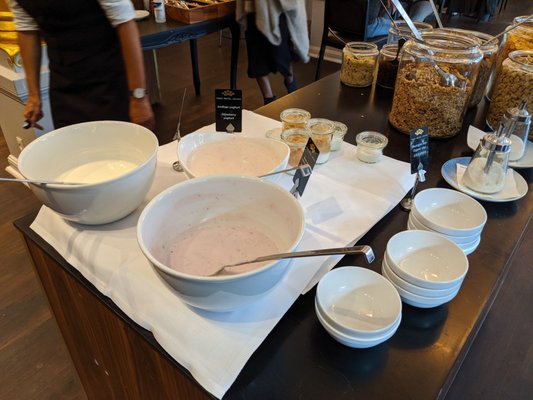 First Hotel Grand by null