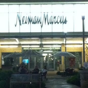 Neiman Marcus - Shoe Stores Near Me - San Antonio, Texas
