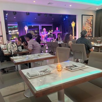 Caspian Mediterranean Kitchen - Dining and performance - Persian/Iranian Near Me - Foothill Ranch, California