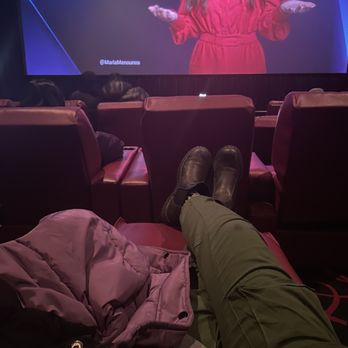 AMC Village 7 - Cinema Near Me - New York, New York