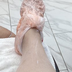 VIP Nails Lounge - Wax