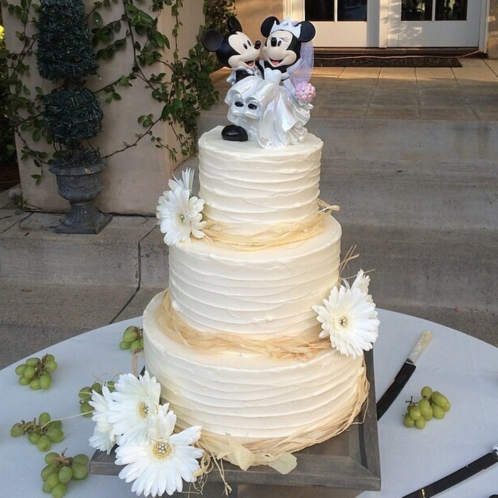 Our gorgeous cake 4/3/14! Our gorgeous cake 4/3/14!