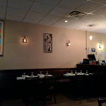 Bombay Grill - Surprisingly empty left side of the restaurant. - Indian Near Me - Brooklyn, New York