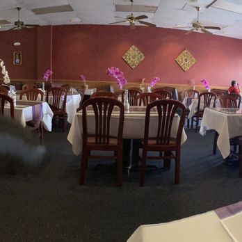 Pilin Thai - Inside - Thai Near Me - Altamonte Springs, Florida Pilin Thai - Inside - Thai Near Me - Altamonte Springs, Florida