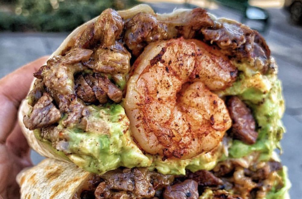 Food from Sonoritas Prime Tacos