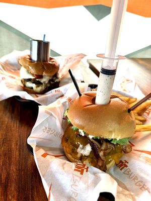 TNT BURGER by null