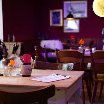 Zum Hocker - Restaurants Near Me - Duisburg, NW
