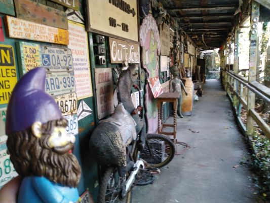 Abita Mystery House / UCM Museum by null