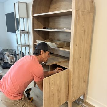 Her Handyman - furniture assembly - Carpenters Near Me - Holiday, Florida Her Handyman - furniture assembly - Carpenters Near Me - Holiday, Florida