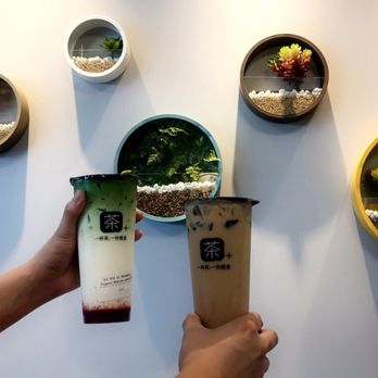 Tea Plus - Strawberry Organic matcha Latte and 3Guys - Bubble Tea Near Me - Davie, Florida