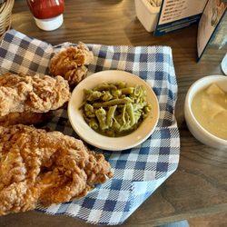 Cracker Barrel Old Country Store - Southern Fried Chicken with Green Beans and Dumplins