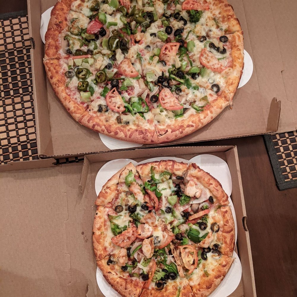 GH Pizza - Small and Large pizza - Pizza Near Me - Lincoln, New Hampshire