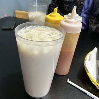 Pupuseria Los 5 Puntos - Horchata - Salvadoran Near Me - Hamilton, Ohio Pupuseria Los 5 Puntos - Horchata - Salvadoran Near Me - Hamilton, Ohio