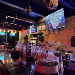 Mo-V lounge