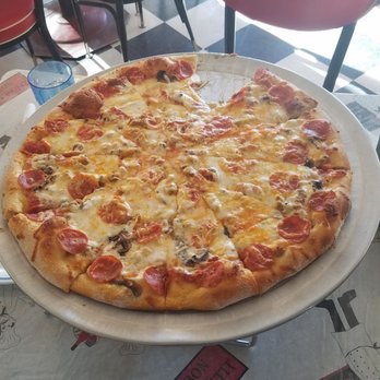 The Pizza Joint - Pizza Near Me - Seligman, Arizona The Pizza Joint - Pizza Near Me - Seligman, Arizona