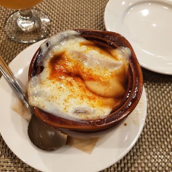Cloverleaf Tavern - Onion soup - Pubs Near Me - Caldwell, New Jersey Cloverleaf Tavern - Onion soup - Pubs Near Me - Caldwell, New Jersey